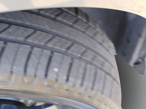 Used 2021 Audi Q3 2.0T Premium image 34