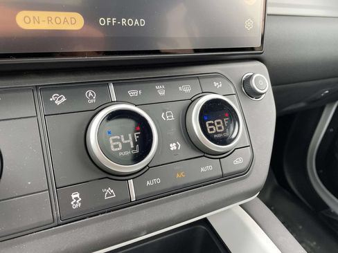 New 2026 Land Rover Defender 110 S AWD/4WD image 28