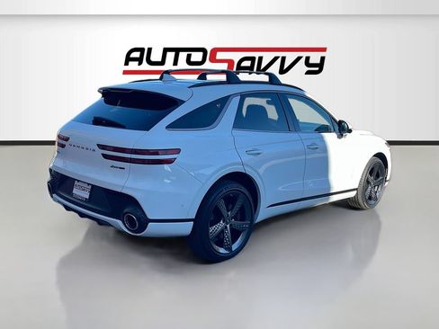 Used 2025 Genesis GV70 3.5T Sport w/ Sport Advanced Package AWD/4WD image 7