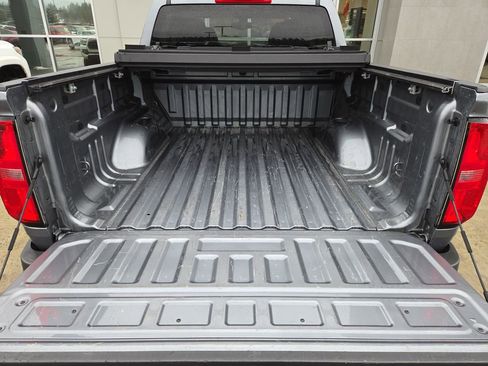 Used 2022 Chevrolet Colorado LT image 27