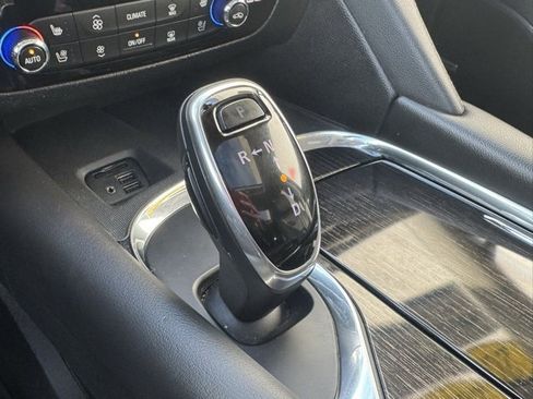 Used 2020 Buick Enclave Avenir w/ Avenir Technology Package image 36