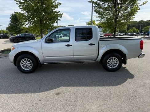 Used 2021 Nissan Frontier SV AWD/4WD image 8