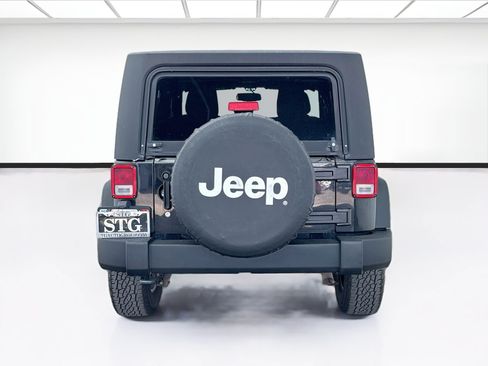 Used 2017 Jeep Wrangler Sport w/ Quick Order Package 24S AWD/4WD image 5