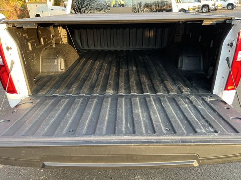 Used 2023 Chevrolet Silverado 1500 LTZ w/ Technology Package image 31