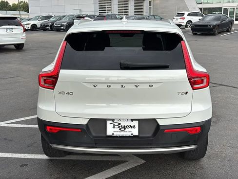 Used 2020 Volvo XC40 T5 Momentum AWD/4WD image 28