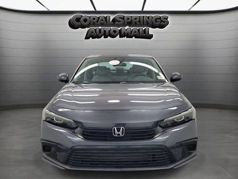 Used 2023 Honda Civic EX image 2