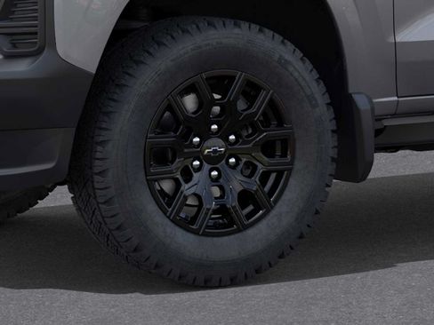 New 2026 Chevrolet Colorado W/T w/ WT Custom Package AWD/4WD image 9