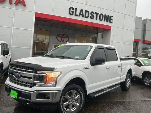 Used 2018 Ford F150 XLT w/ Equipment Group 301A Mid image 9