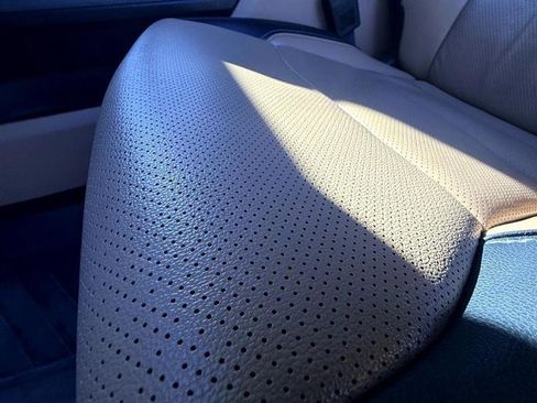 Used 2022 Ford F150 Lariat w/ Equipment Group 502A High image 20