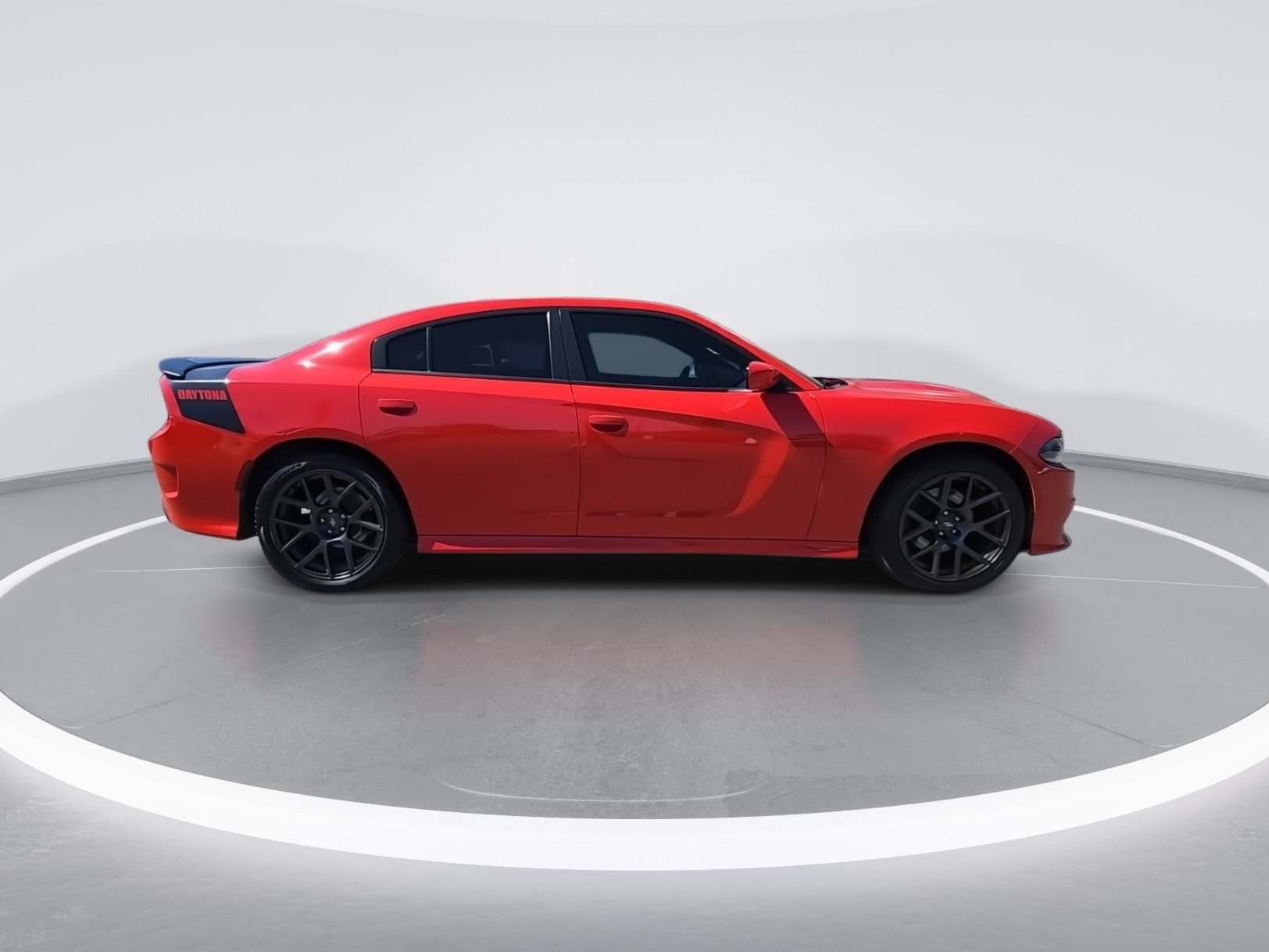 Certified 2018 Dodge Charger R/T RWD image 5