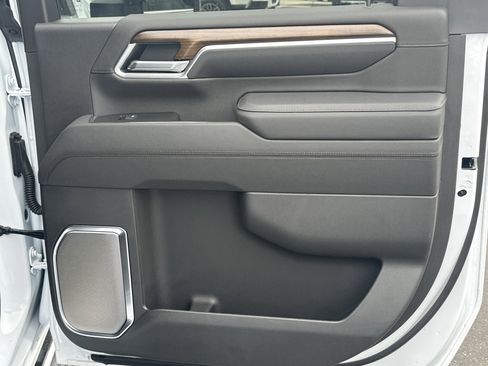 New 2026 Chevrolet Silverado 3500 High Country w/ Technology Package image 16