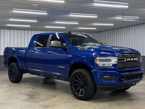 Used 2019 RAM 2500 Laramie AWD/4WD image 5
