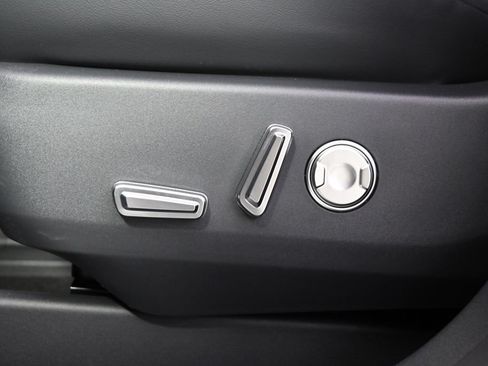 New 2026 Lincoln Nautilus Premier w/ Equipment Group 102A AWD/4WD image 14