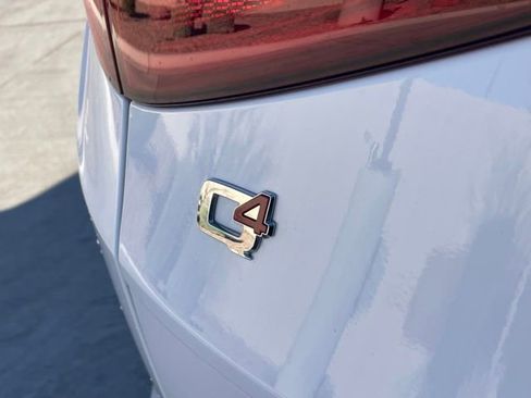 Used 2022 Alfa Romeo Stelvio Veloce image 8