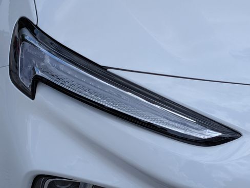 New 2026 Buick Encore GX Avenir w/ Avenir Technology Package FWD image 10
