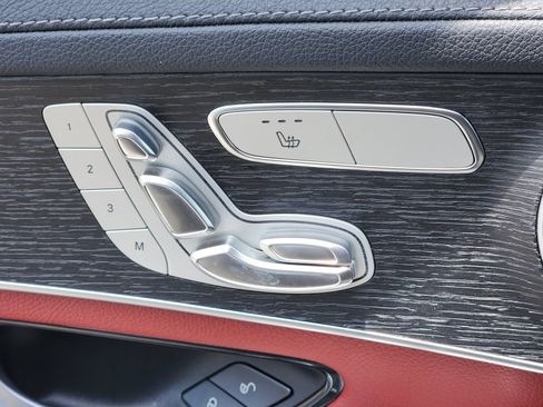 Used 2020 Mercedes-Benz GLC 300 4MATIC Coupe image 29