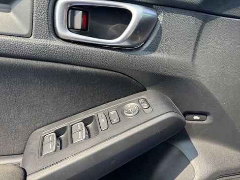 Used 2023 Honda Civic LX image 20