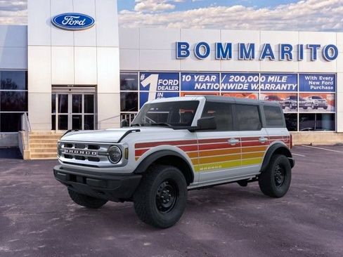 New 2026 Ford Bronco Big Bend w/ Free Wheeling Package AWD/4WD image 1