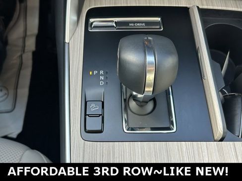 Used 2024 MAZDA CX-90 3.3 Turbo w/ Preferred Package image 27