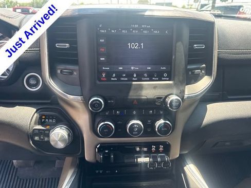 Used 2019 RAM 1500 Laramie AWD/4WD image 9
