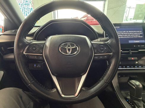 Used 2019 Toyota Avalon XLE w/ Moonroof Package FWD image 37