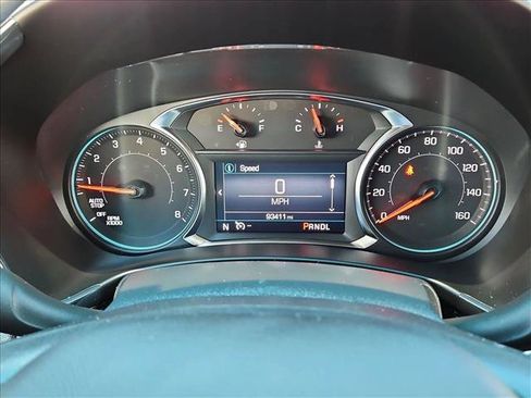 Used 2023 Chevrolet Equinox RS FWD image 11