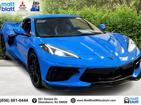 Used 2020 Chevrolet Corvette Stingray Premium Cpe w/ 3LT image 2