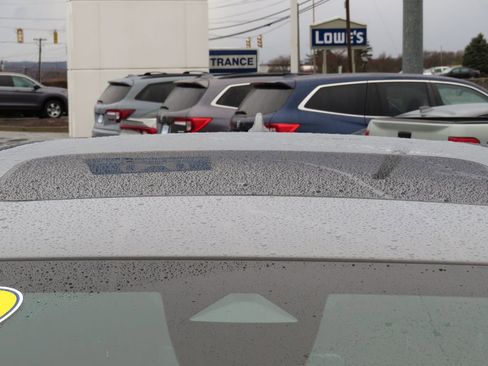 Used 2025 Honda CR-V EX-L image 9