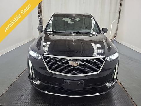 Used 2022 Cadillac XT6 Premium Luxury AWD/4WD image 8