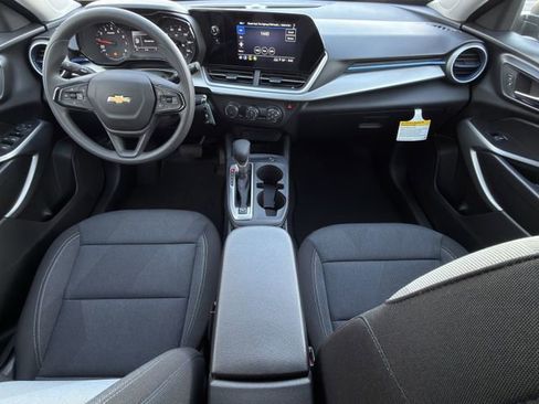 New 2026 Chevrolet Trax LS w/ Driver Confidence Package FWD image 9