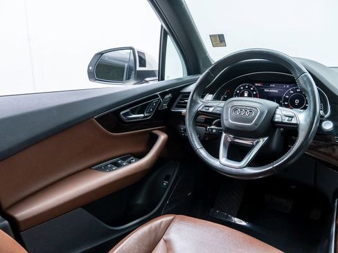Used 2019 Audi Q7 3.0T Premium Plus AWD/4WD image 31