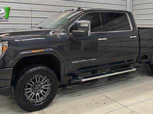 Used 2020 GMC Sierra 3500 Denali w/ Denali Ultimate Package image 1
