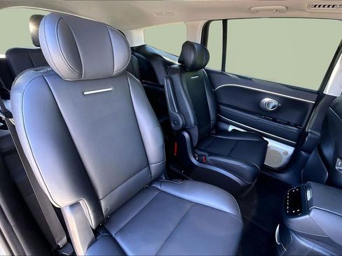 Used 2026 Hyundai Ioniq 9 Limited image 27