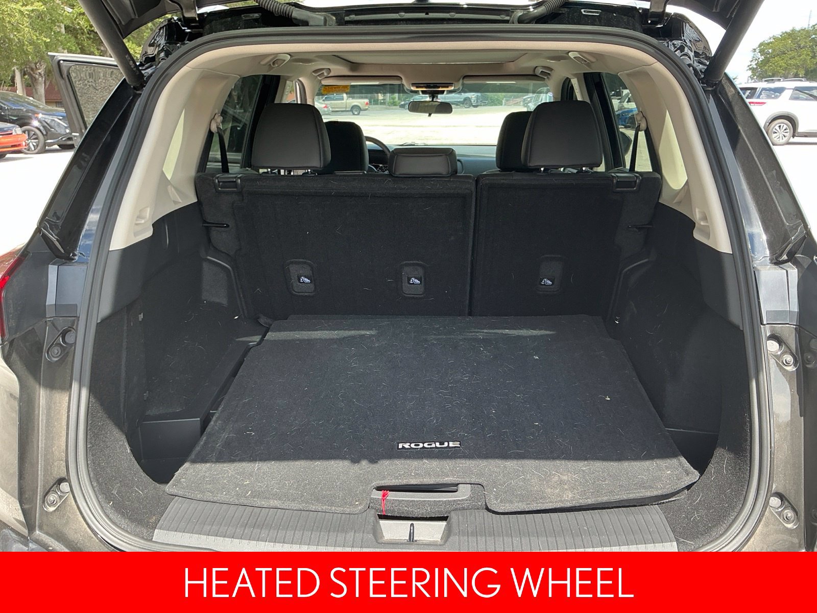 Certified 2025 Nissan Rogue SV w/ SV Premium Package FWD image 12