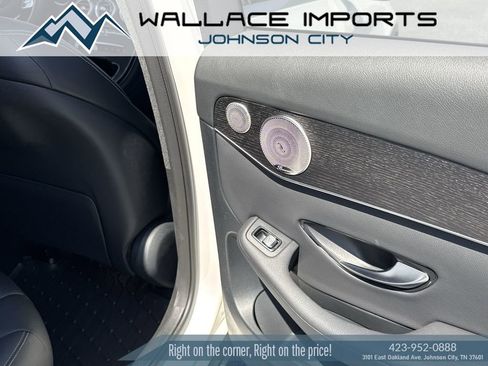 Used 2021 Mercedes-Benz GLC 300 4MATIC image 42