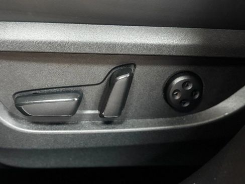 Used 2023 INFINITI QX50 Sport image 23