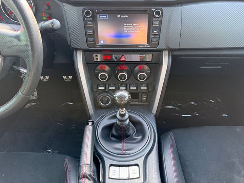 Used 2016 Subaru BRZ Limited w/ Popular Package #4 image 11