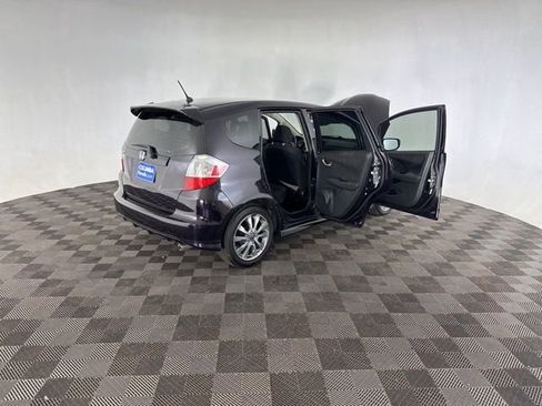 Used 2013 Honda Fit Sport image 18