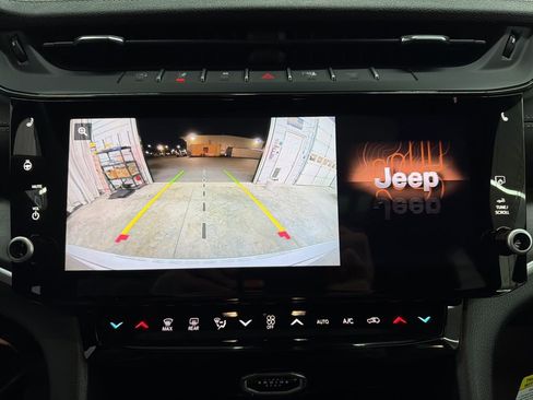 New 2026 Jeep Grand Cherokee Limited w/ Limited Altitude Package RWD image 39
