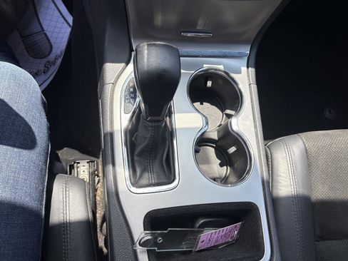 Used 2019 Jeep Grand Cherokee Altitude AWD/4WD image 24