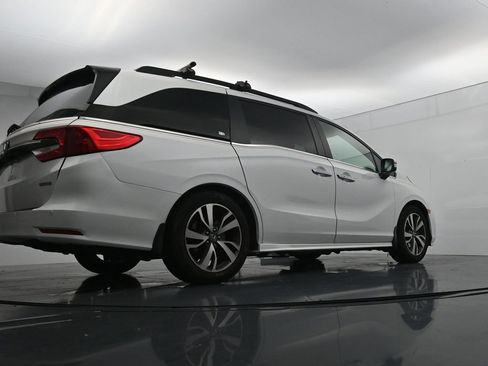 Used 2023 Honda Odyssey Touring image 23