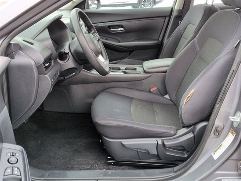 Used 2021 Nissan Sentra S image 14