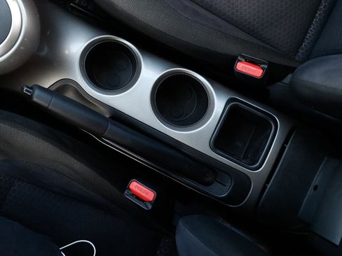 Used 2013 Nissan Juke SV FWD image 35