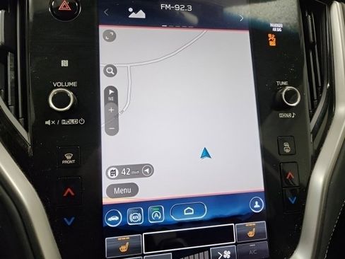 Used 2020 Subaru Outback Limited w/ Popular Package #2 image 3