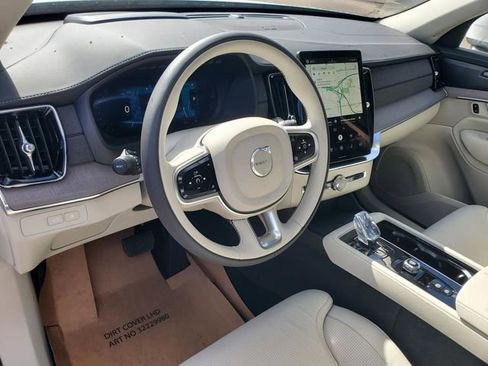 New 2026 Volvo XC90 T8 Ultra w/ Protection Package Premier AWD/4WD image 17