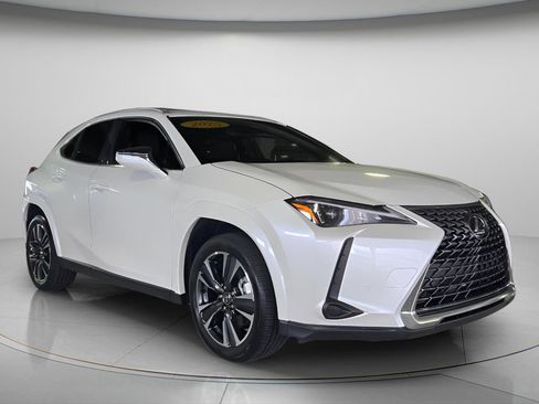 Used 2025 Lexus UX 300h FWD w/ Accessory Package (Z2) image 9