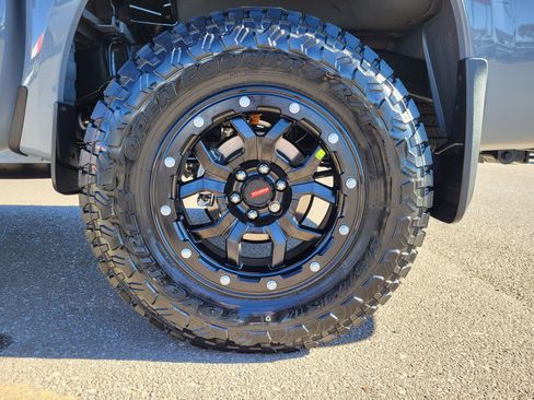 New 2026 Nissan Frontier SV w/ Tow Package image 6