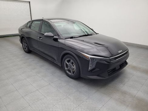 Used 2025 Kia K4 FWD image 11