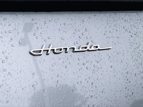 Used 2012 Honda Accord EX-L image 9