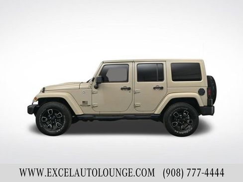 Used 2018 Jeep Wrangler Unlimited Altitude image 3